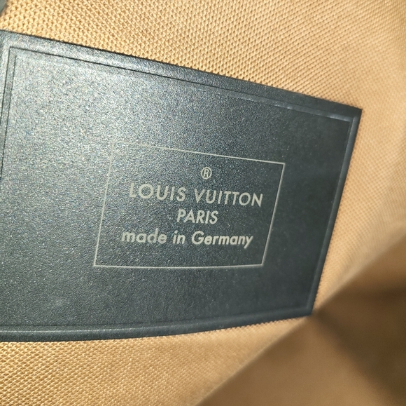 *SOLD*Waterproof Keepall 55 Bandouliere Monogram - Picture 15 of 16